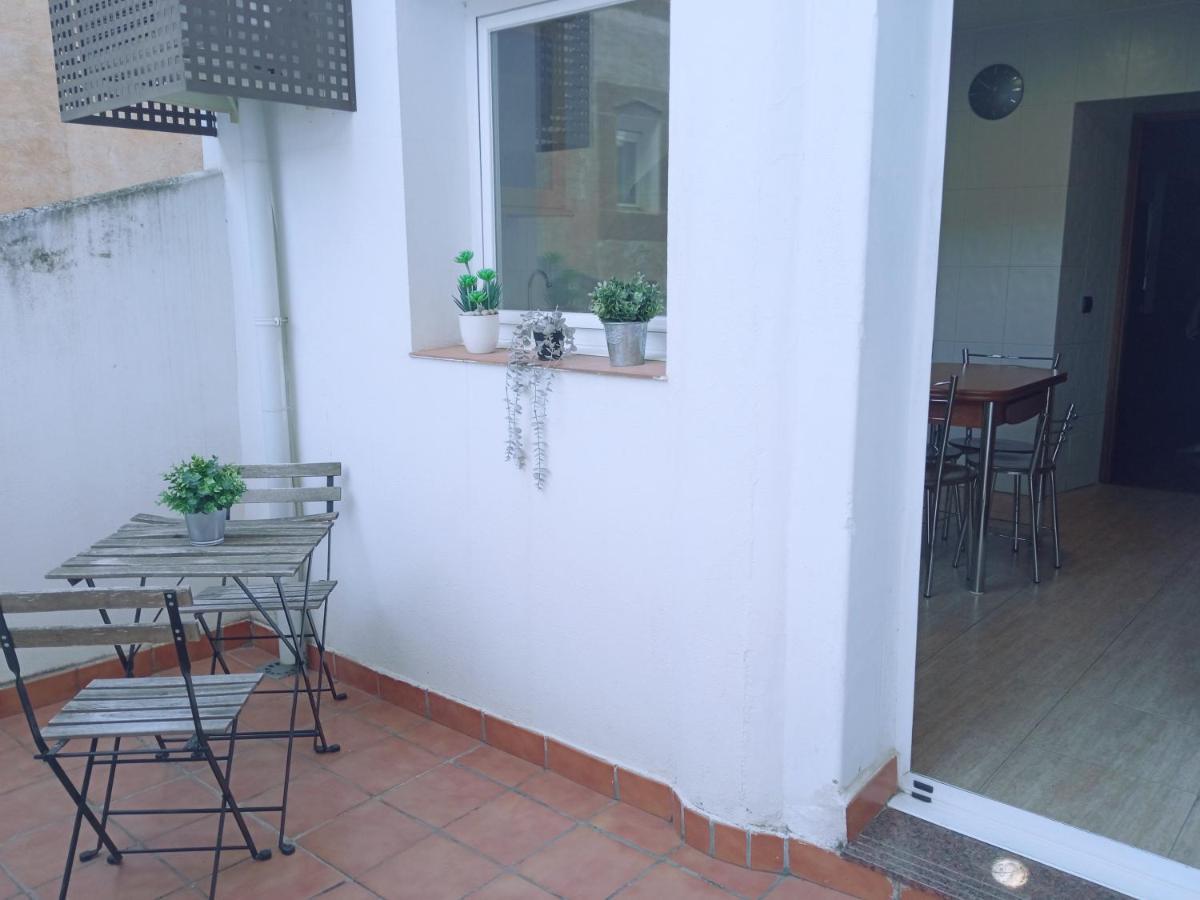 Apartment La Almena 1 Junto A Plaza Mayor,2 Habitaciones, Parking Gratuito Caces